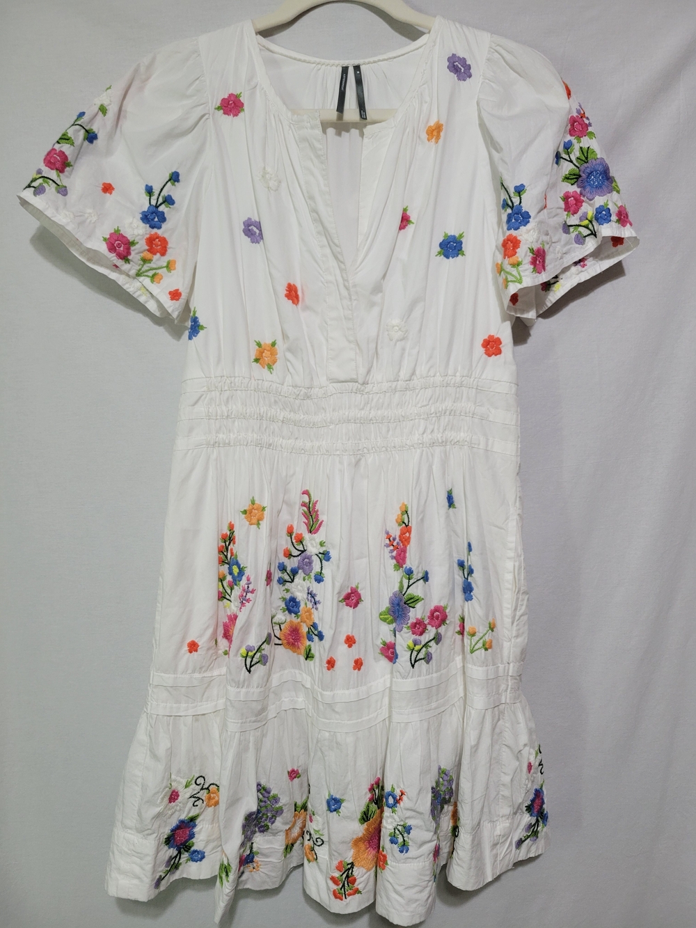 Anthropologie Women's M Summerset Mini White Dress with Boho Floral Embroidery